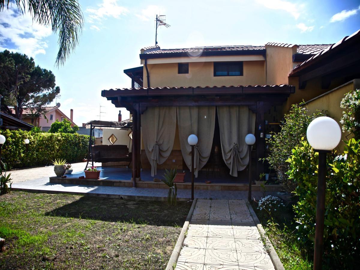 Ischia Apartment Campofelice Di Roccella Exterior foto